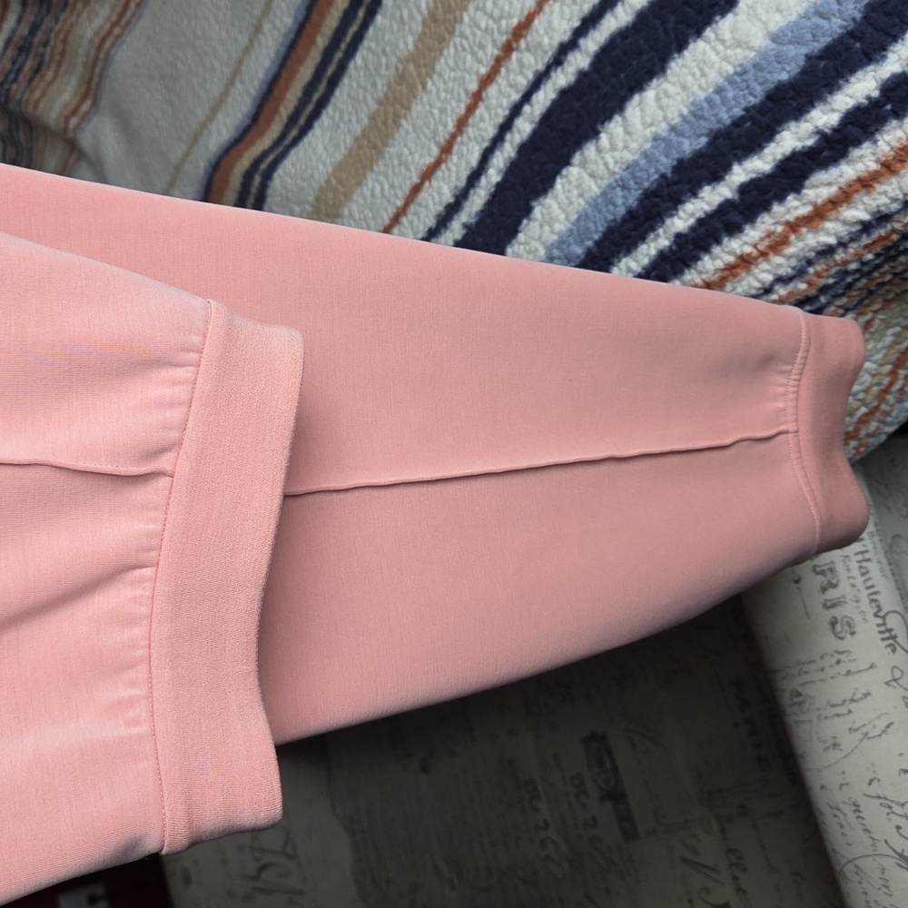 lululemon athletica Pink High-Waist Jogger Pants - Picture 6 of 9